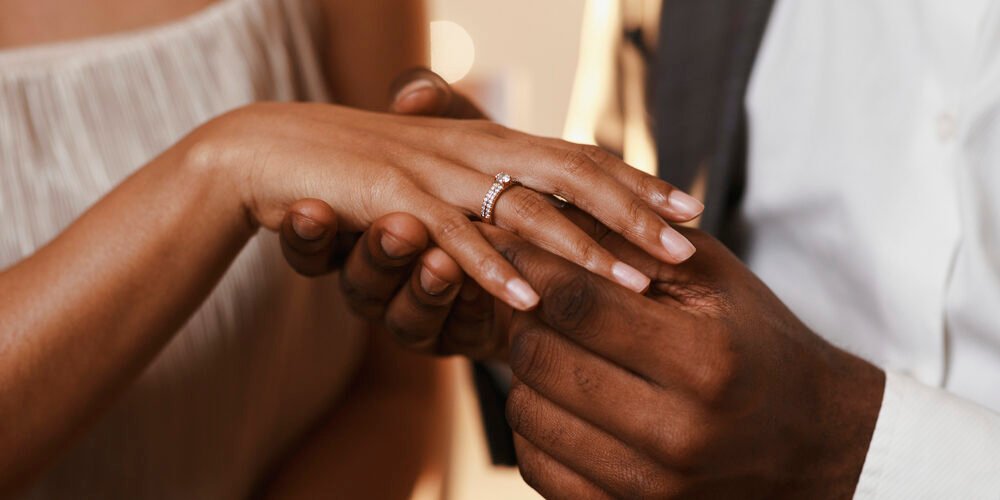 Who Keeps The Engagement or Wedding Ring in a Divorce? Who Keeps The Engagement or Wedding Ring in a Divorce?