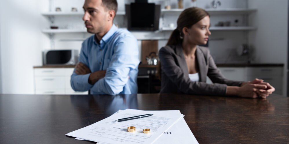 What Does Pendente Lite Mean? What Does Pendente Lite Mean?