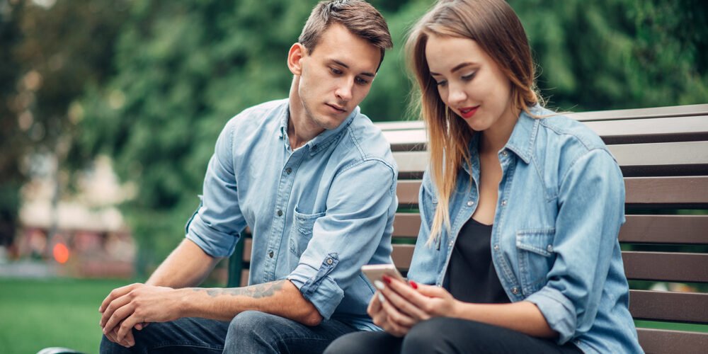 Tech abuse in coercive control: Understanding how technology is used in domestic abuse. Tech abuse in coercive control: Understanding how technology is used in domestic abuse.